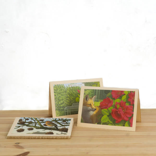 Flora and fauna style message card, ideal for personalizing your flower gift with a special handwritten note.